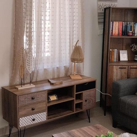 Villa Namaste Family House à Pombia Extérieur photo